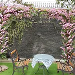 Green Garden Residence Hotel